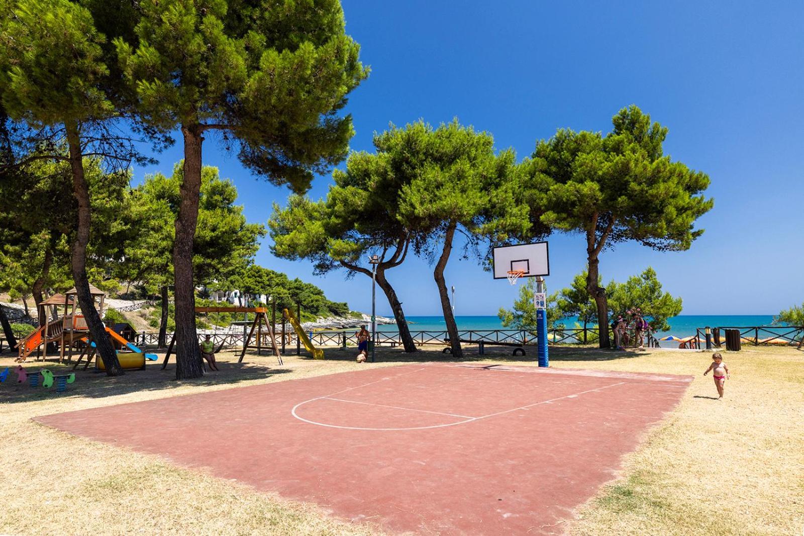 Crovatico Club Vacanze ヴィエステ エクステリア 写真